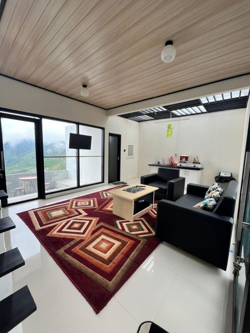 Villa Bintang Sikunir 2 Вонособо Екстер'єр фото